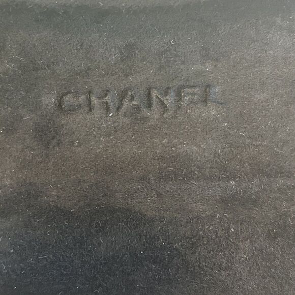 *Rare* Silver Metallic Quilted Chanel Sunglass Case Only Made In Italy HTF - Picture 8 of 12